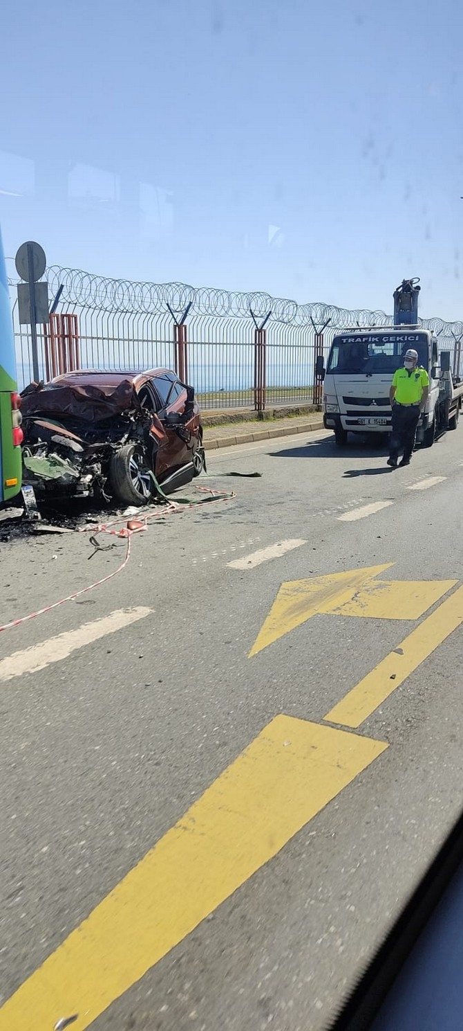 Trabzon’da trafik kazası: 2 ölü, 4 yaralı 6
