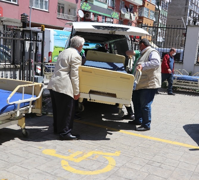 İstanbul İl Sağlık Müdürlüğü Rize’ye 150 adet karyola bağışladı 16