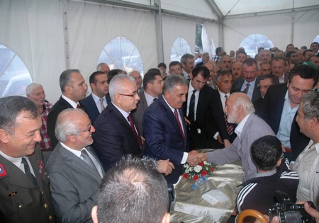 Rize Çadırda Bayramlaştı 5