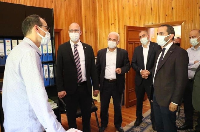 AK Parti Genel Başkan Yardımcısı Ömer İleri, Ayder Yaylası'nda 9