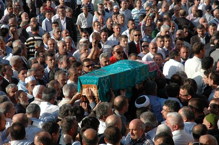 Erdoğan Teyzesi Meliha Er'in Rize'deki Cenaze Törenine Katıldı 110