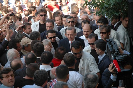 Erdoğan Teyzesi Meliha Er'in Rize'deki Cenaze Törenine Katıldı 17