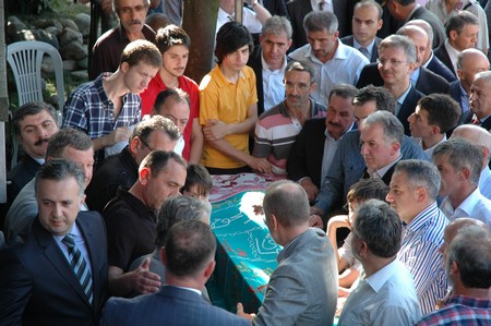 Erdoğan Teyzesi Meliha Er'in Rize'deki Cenaze Törenine Katıldı 35