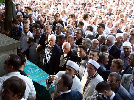 Erdoğan Teyzesi Meliha Er'in Rize'deki Cenaze Törenine Katıldı 52