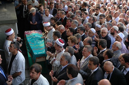 Erdoğan Teyzesi Meliha Er'in Rize'deki Cenaze Törenine Katıldı 80