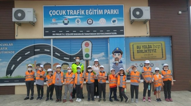 Rize Çocuk Trafik Eğitim Parkında Eğitimler Başladı 17