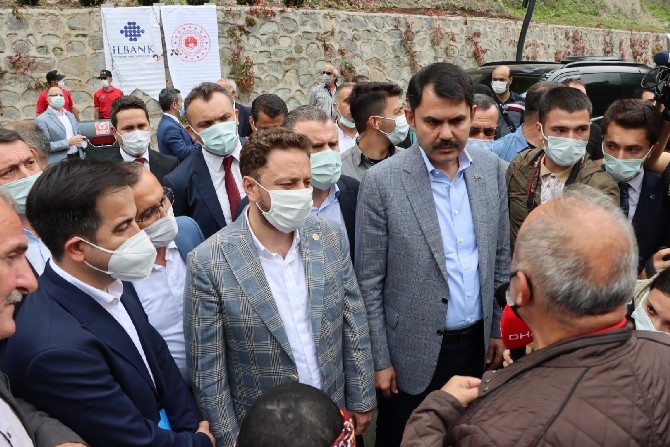 Çevre ve Şehircilik Bakanı Murat Kurum, Ayder yaylasında incelemede 11
