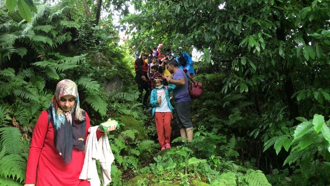 Mahsur kalan 18 kişi Rize AKUT ekiplerince kurtarıldı 13