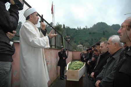 Mehmet Kazdal'ı Binler Uğurladı 28