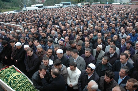 Mehmet Kazdal'ı Binler Uğurladı 43