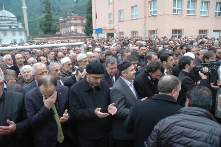 Mehmet Kazdal'ı Binler Uğurladı 66