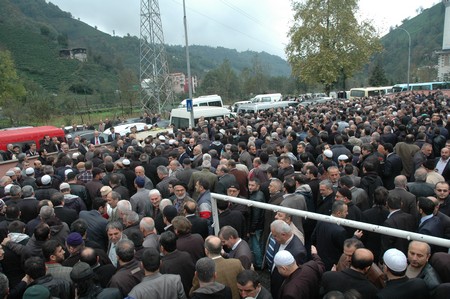 Mehmet Kazdal'ı Binler Uğurladı 81