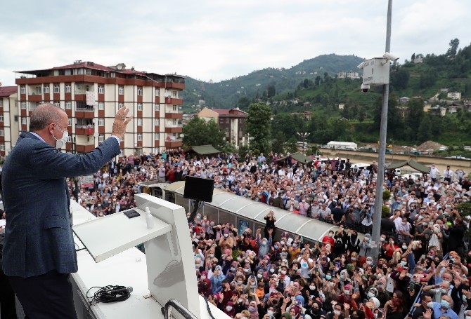 Cumhurbaşkanı Erdoğan Güneysu'da Halka Hitap Etti 1