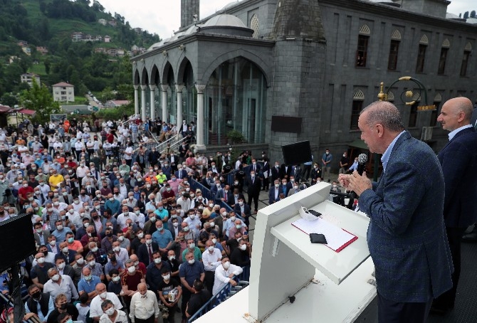 Cumhurbaşkanı Erdoğan Güneysu'da Halka Hitap Etti 8