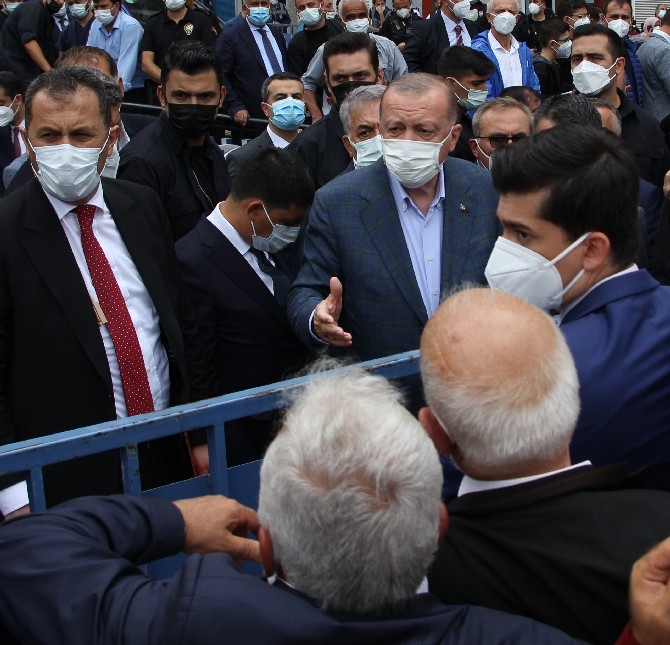 Cumhurbaşkanı Erdoğan Güneysu'da Halka Hitap Etti 9