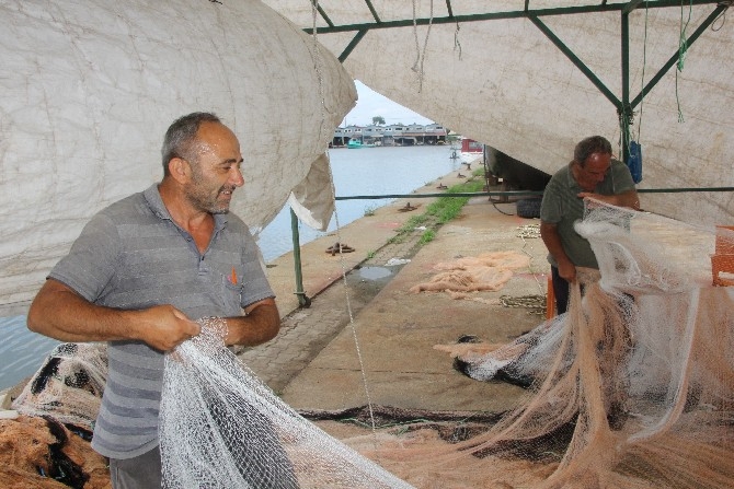 Rizeli balıkçılar av yasaklarının kalkacağı günü bekliyor 4