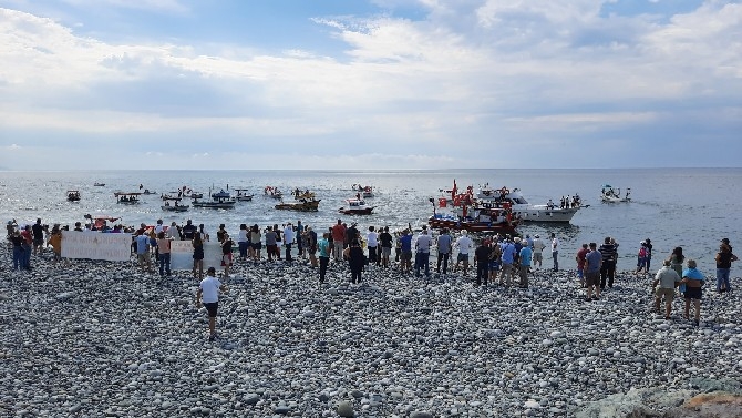 Rize'de "Deniz Kafesli Balık Çiftliği Projesi" Protestosu 10