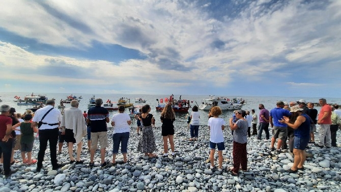 Rize'de "Deniz Kafesli Balık Çiftliği Projesi" Protestosu 4