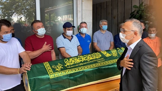 Cimilli İbo İçin Rize Sahil Camiinde Cenaze Namazı Kılındı 21