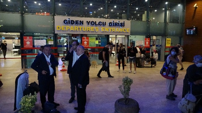Trabzon Havalimanı pisti uçuşlara kapatıldı, yoğunluk oluştu 9