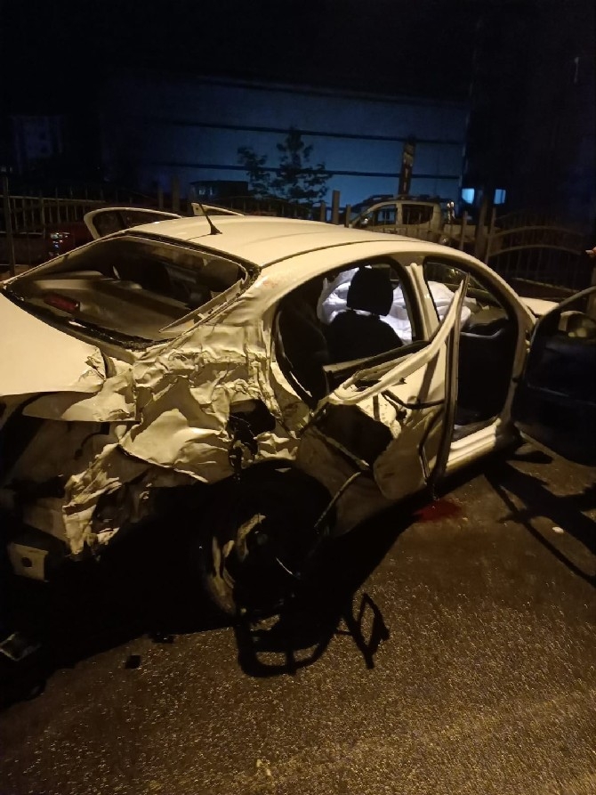 Rize’de Trafik Kazası 4 Yaralı 5