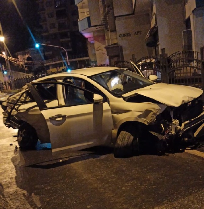 Rize’de Trafik Kazası 4 Yaralı 9