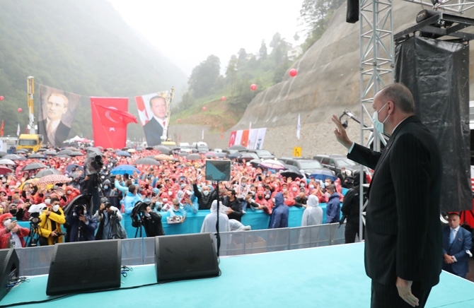Cumhurbaşkanı Erdoğan İyidere-İkizdere Yolu ve Tünelleri Açılışını Gerçe 1
