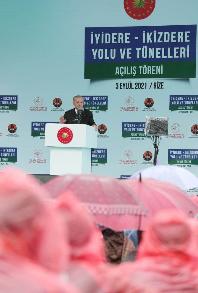 Cumhurbaşkanı Erdoğan İyidere-İkizdere Yolu ve Tünelleri Açılışını Gerçe 12