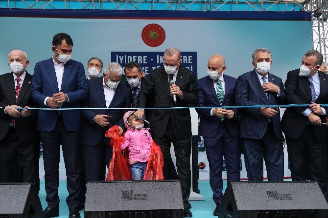 Cumhurbaşkanı Erdoğan İyidere-İkizdere Yolu ve Tünelleri Açılışını Gerçe 46