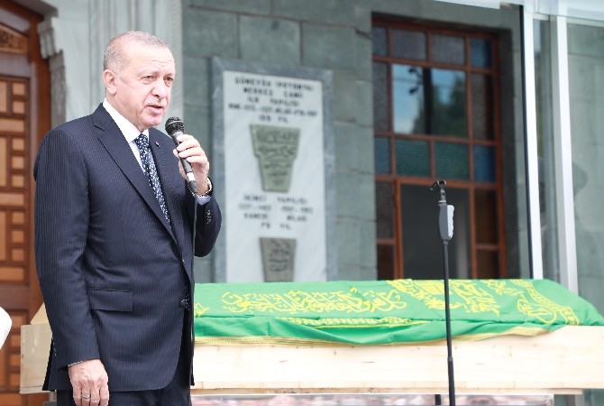 Cumhurbaşkanı Erdoğan ilim insanı Osman Yılmaz’ın cenaze namazına katıld 19