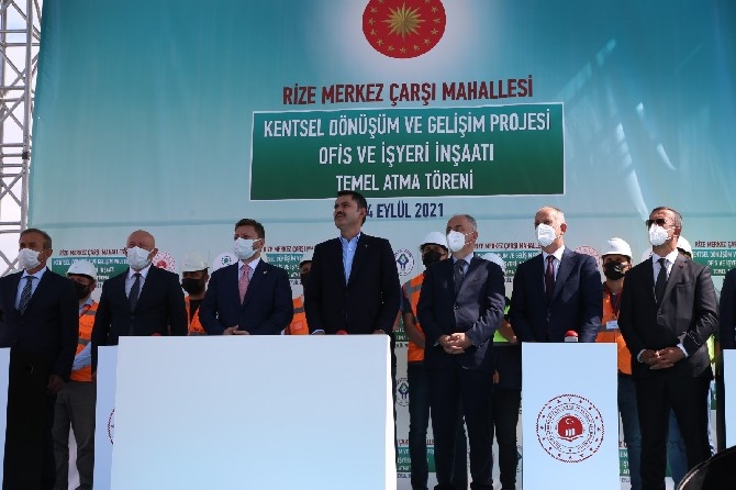 Bakanı Kurum Rize'deki kentsel dönüşüm temel atma töreninde 23