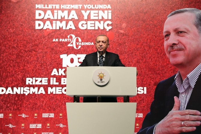 Cumhurbaşkanı Erdoğan Rize'de AK Parti Danışma Meclis Toplantısında 4