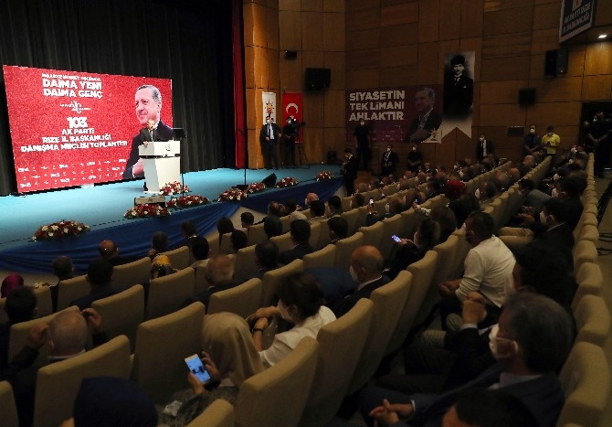 Cumhurbaşkanı Erdoğan Rize'de AK Parti Danışma Meclis Toplantısında 5
