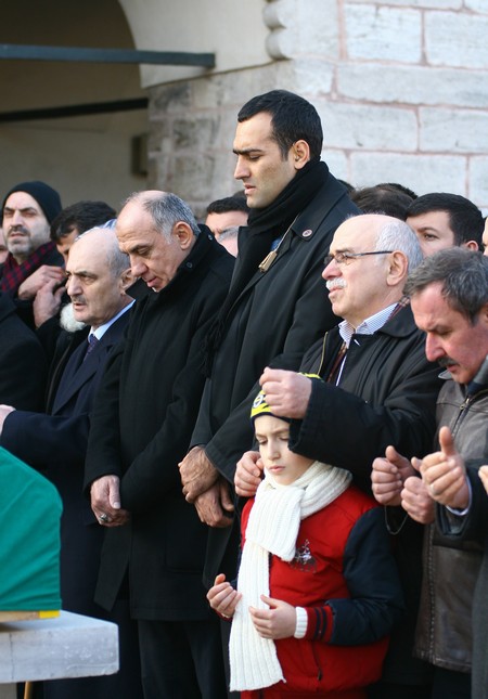 Erdoğan'ın Dayısı Kemal Mutlu Defnedildi 23