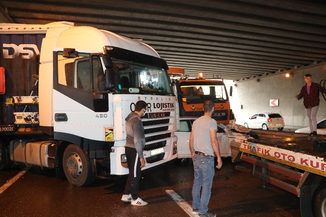 Trabzon’da 7 araçlı zincirleme trafik kazası: 3 yaralı 1