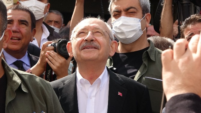 CHP Genel Başkanı Kemal Kılıçdaroğlu, Rize'de çay üreticileriyle bu 19