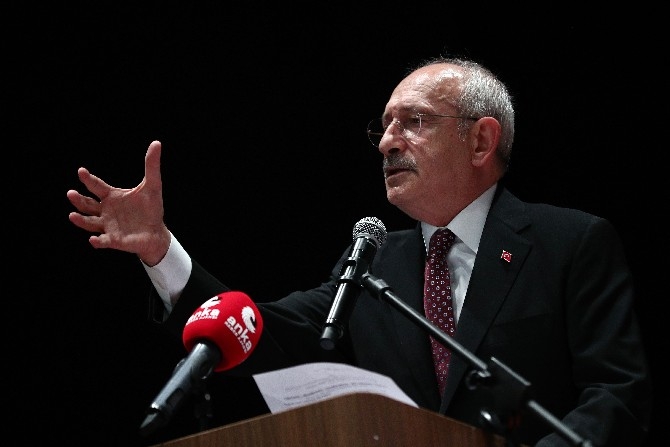 Kılıçdaroğlu, Rize'de kanaat önderleri, muhtarlar ve STK temsilcile 11