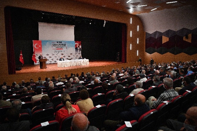 Kılıçdaroğlu, Rize'de kanaat önderleri, muhtarlar ve STK temsilcile 8