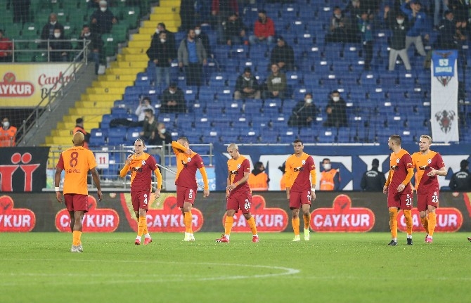 Çaykur Rizespor-Galatasaray maçından kareler 56