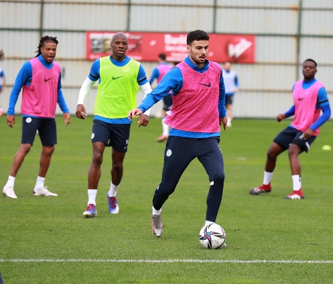 Çaykur Rizespor, Konyaspor maçı hazırlıklarını sürdürdü 8