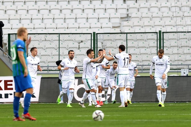 İttifak Holding Konyaspor - Çaykur Rizespor maçından kareler 7