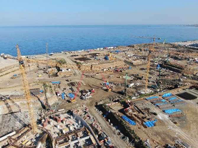 Deniz dolgusuna inşa edilecek Trabzon Şehir Hastanesi için fore kazık ça 13