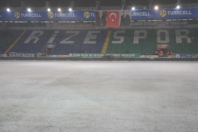 Çaykur Rizespor – Antalyaspor Maçı Ertelendi 28