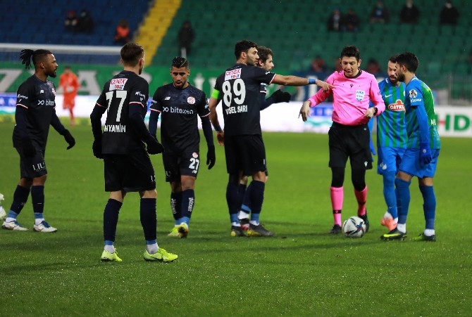 Çaykur Rizespor - Fraport TAV Antalyaspor maçından kareler 12