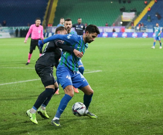 Çaykur Rizespor - Fraport TAV Antalyaspor maçından kareler 26