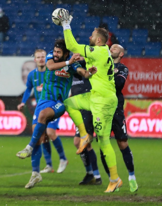 Çaykur Rizespor - Fraport TAV Antalyaspor maçından kareler 52