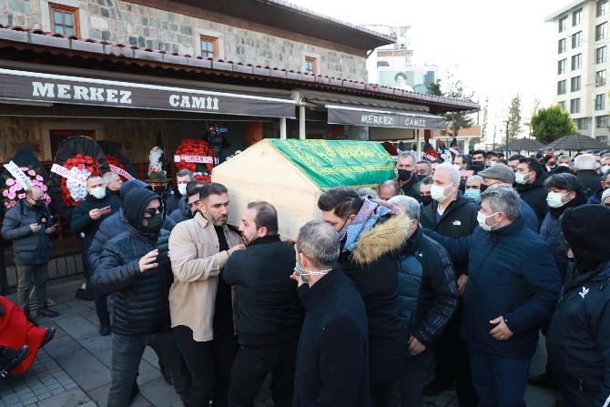 Avukat Şafak Mahmutyazıcıoğlu, Rize'de toprağa verildi 14