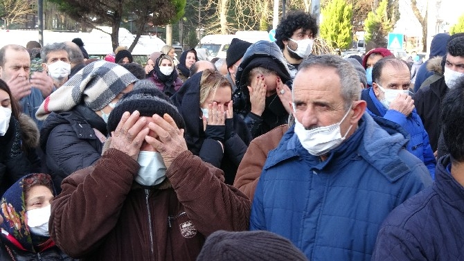 Avukat Şafak Mahmutyazıcıoğlu, Rize'de toprağa verildi 25