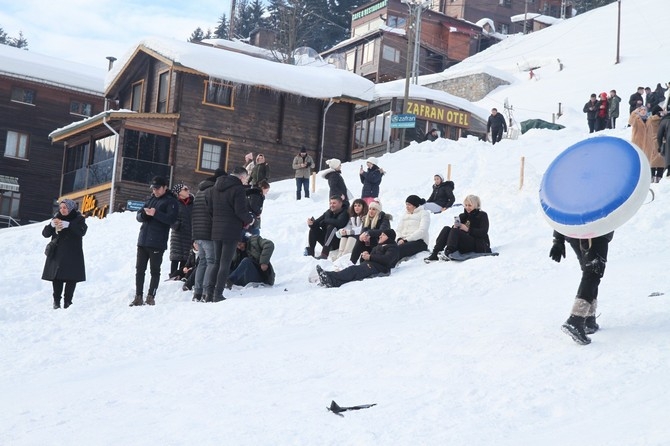 14. Ayder Kar Festivali renkli görüntülerle başladı 23