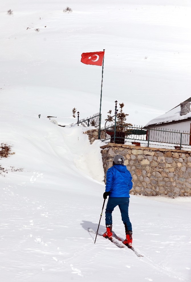 "Yeşil Dağ Kayağı Türkiye Şampiyonası" ile doğanın önemi anlat 7